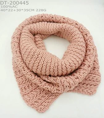 Snood tricoté à l'aiguille de maïs